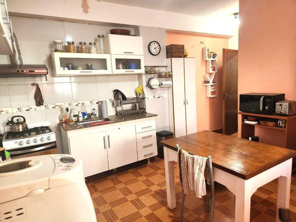 NUEVO PRECIO! VENTA CASA con QUINCHO MORENO 4