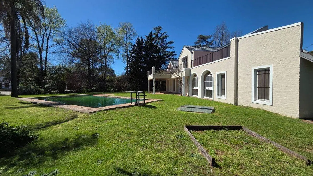 Venta Casa Los Cardales Country Club, 8 ambientes 3