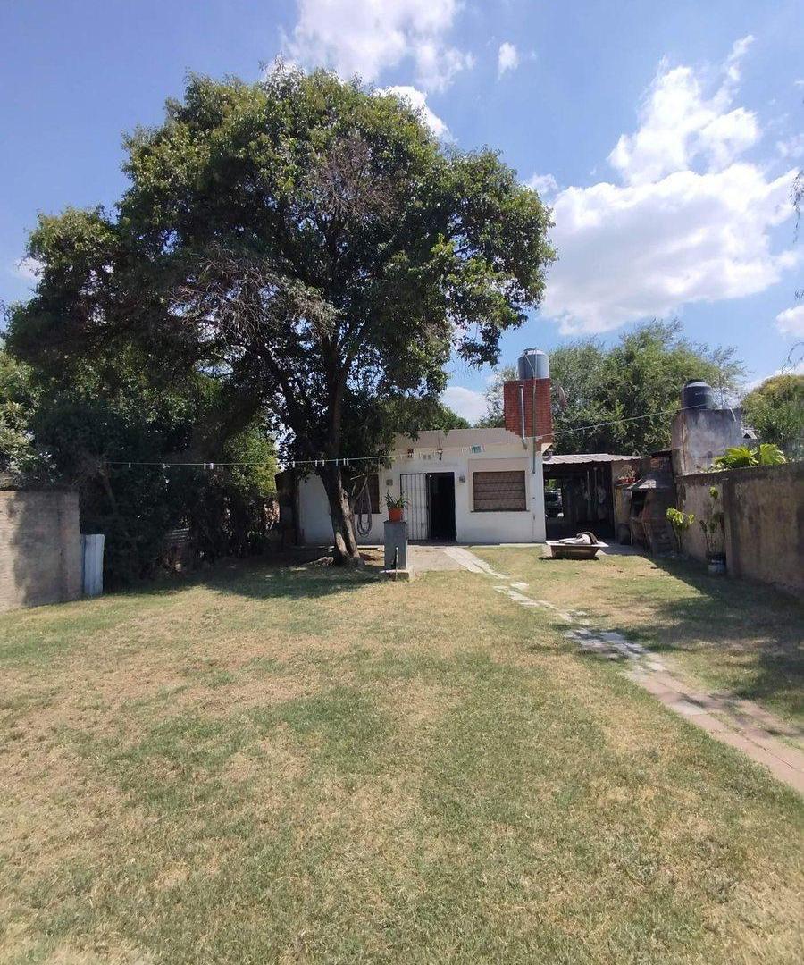 venta casa amplio parque cuatro ambientes moreno