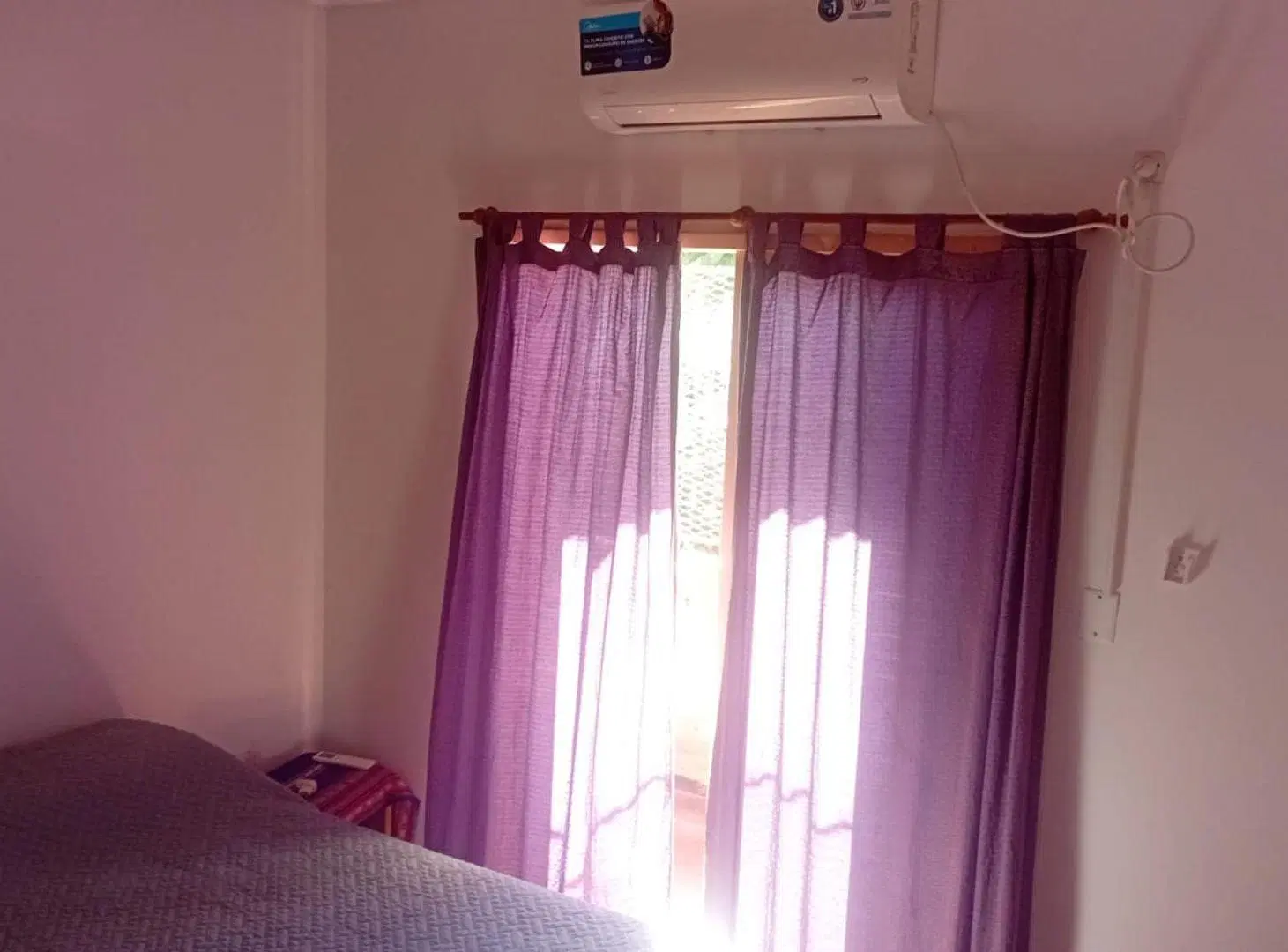 EN VENTA CASA 4 AMBIENTES CON DEPÓSITO COMERCIAL 4