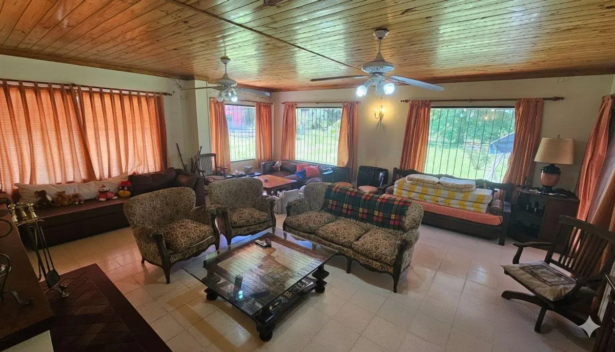 VENTA CASAQUINTA CHACRA EXCLUSIVA LAS CASUARINAS 2