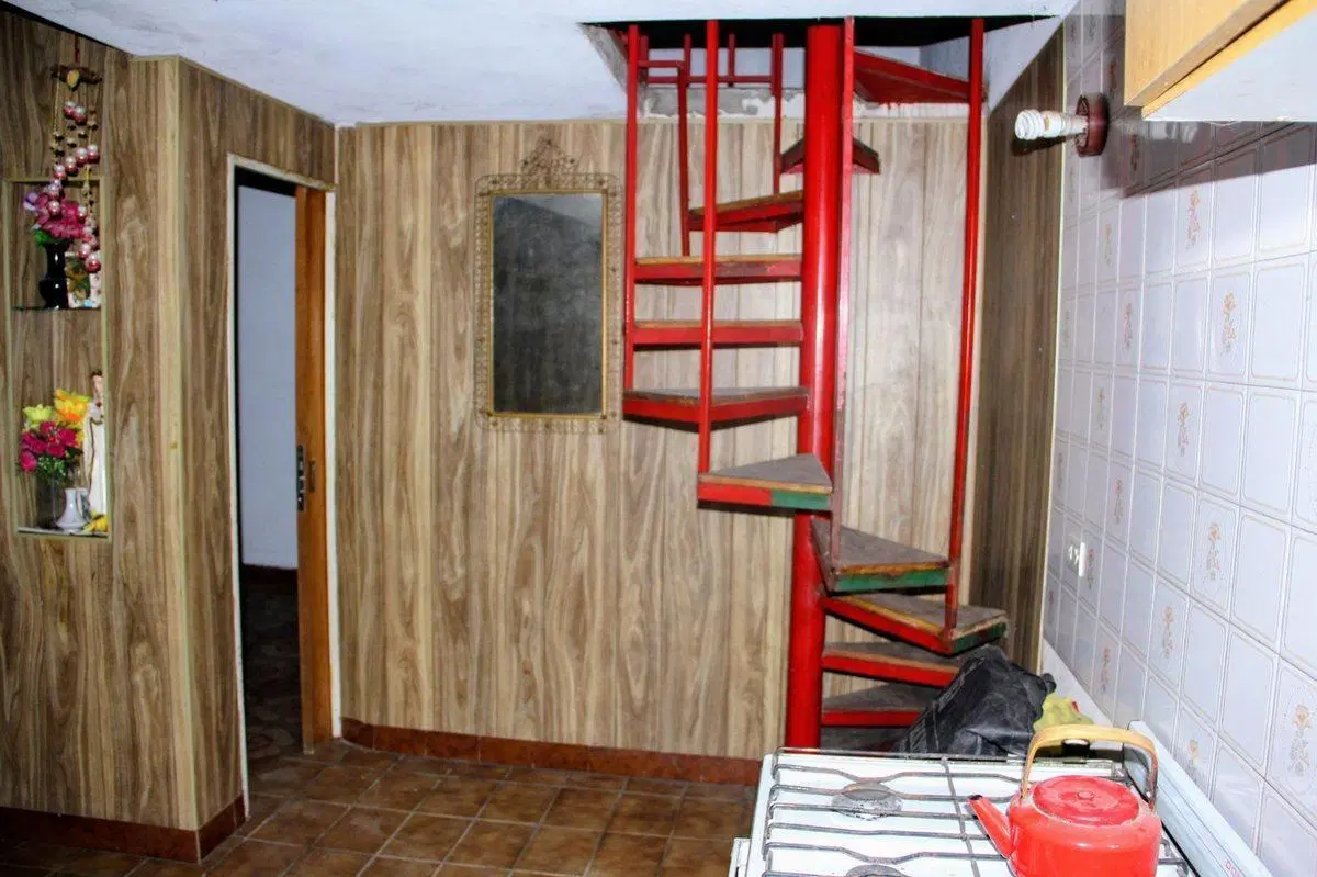 CASA EN VENTA EN FRANCISCO ALVAREZ CON PILETA 4