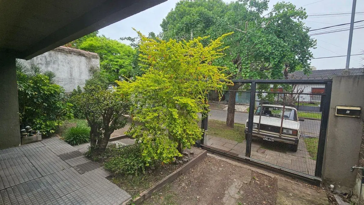 VENTA CASA AMERICANA LOTE EN ITUZAINGO NORTE 2