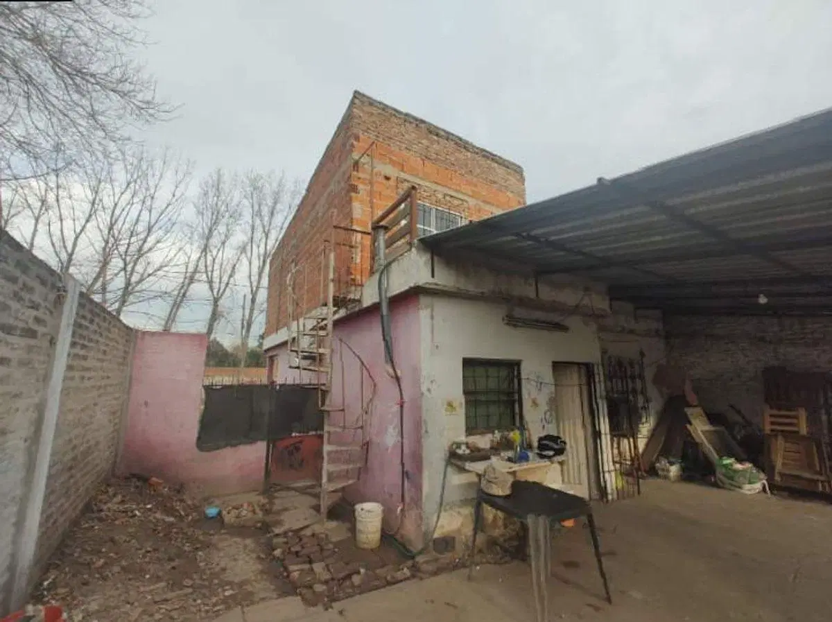 CASA VENTA PARQUE SAN MARTIN MERLO 2