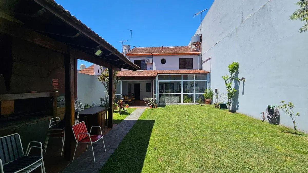 VENTA CASA o LOTE ITUZAINGO CASTELAR DESARROLLO 2