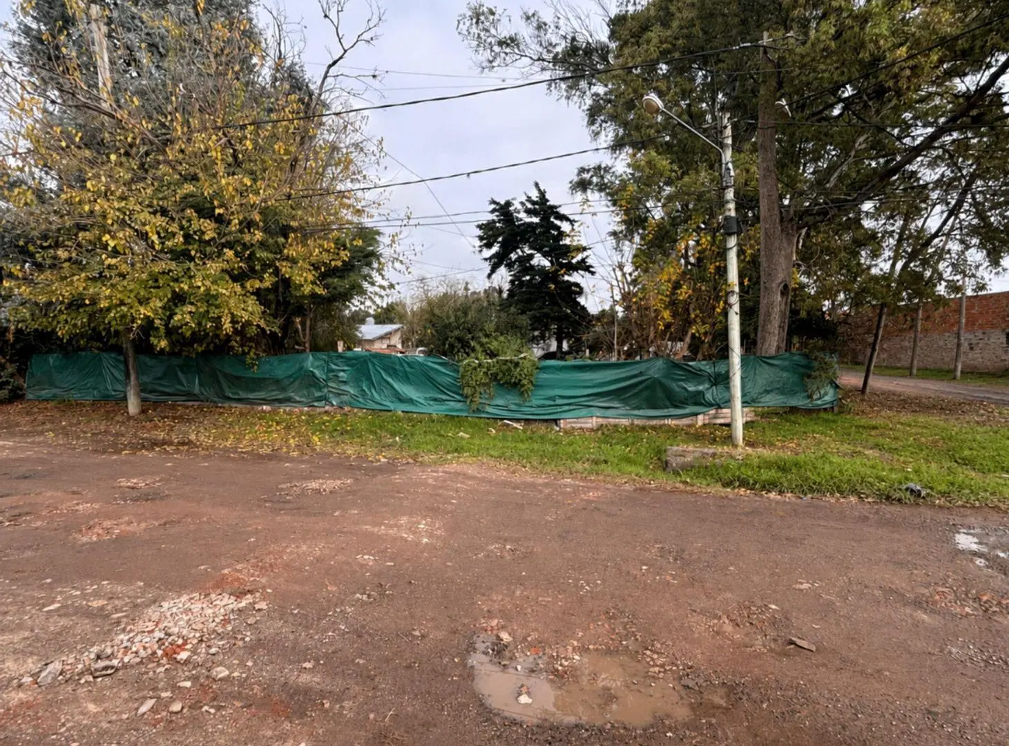 Lote de 500 m² sobre colectora Acceso Oeste 3