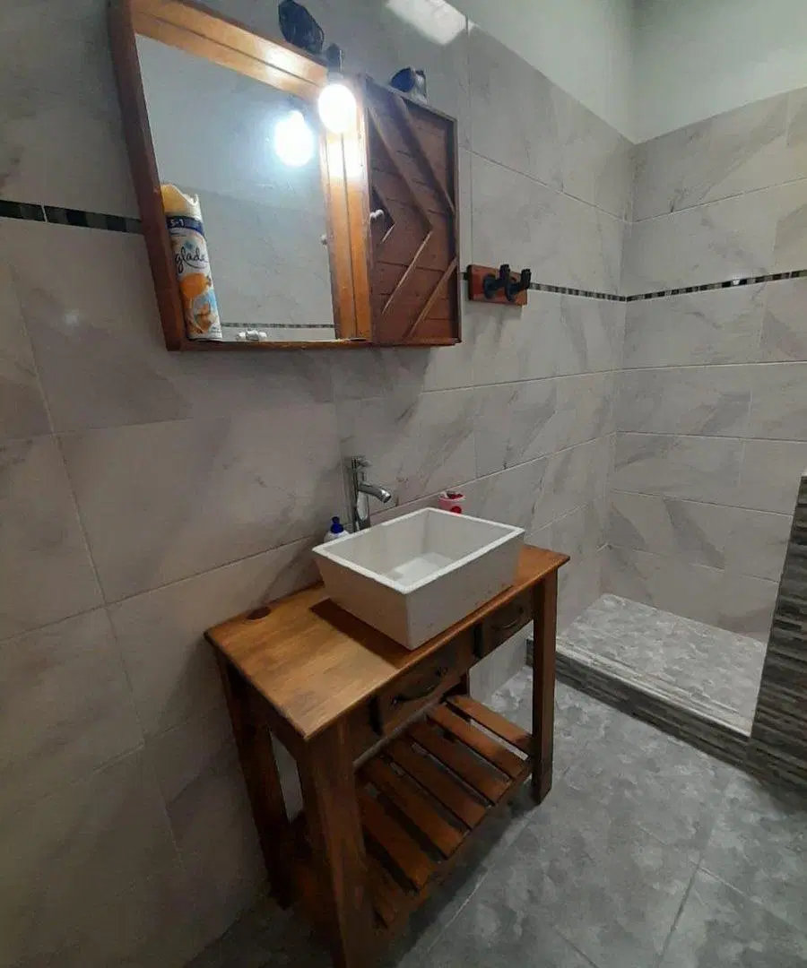 VENTA CASA/QUINCHO SUPER LOTE LA REJA 5