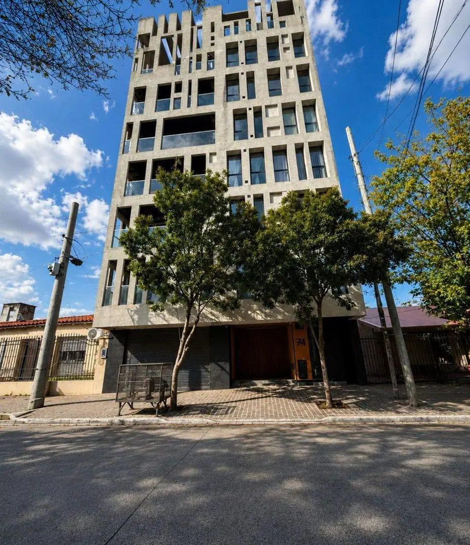 VENTA DEPARTAMENTO CON COCHERA MORENO APTO CREDITO 5