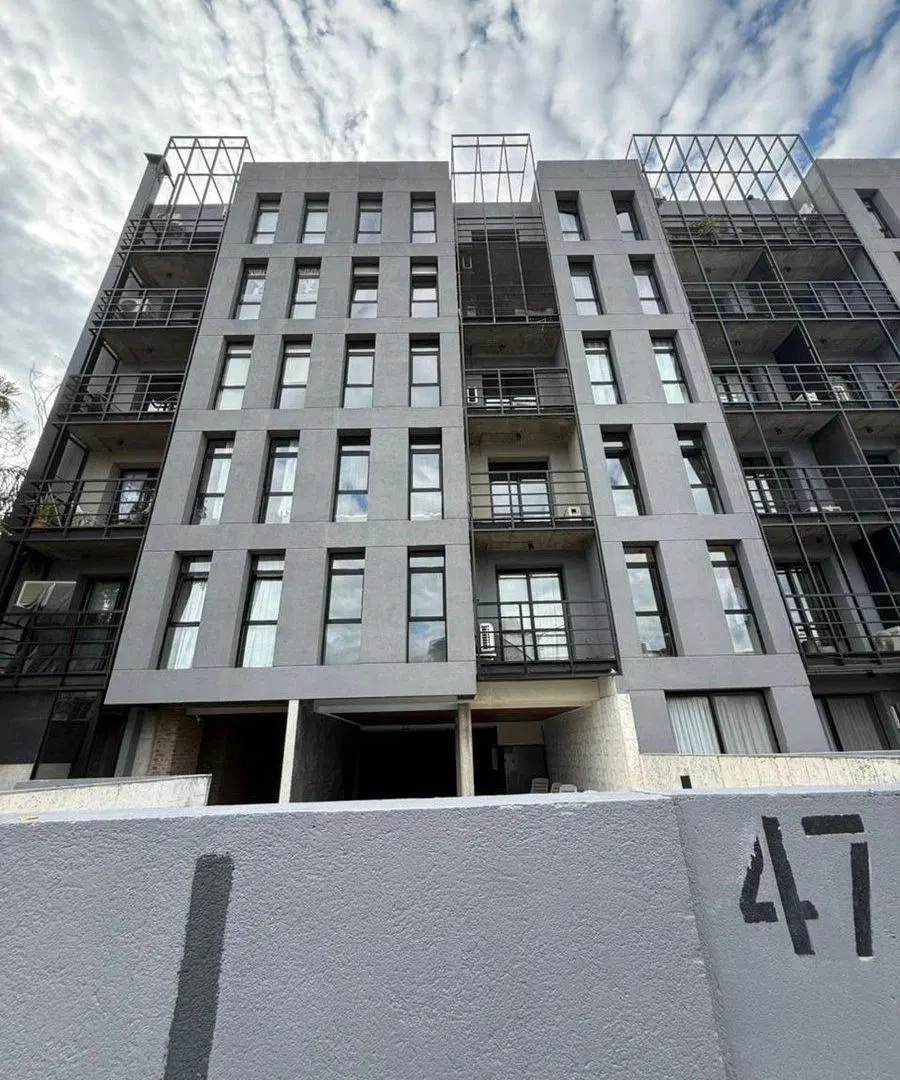 VENTA DEPARTAMENTO CON COCHERA APTO CREDITO MORENO 2