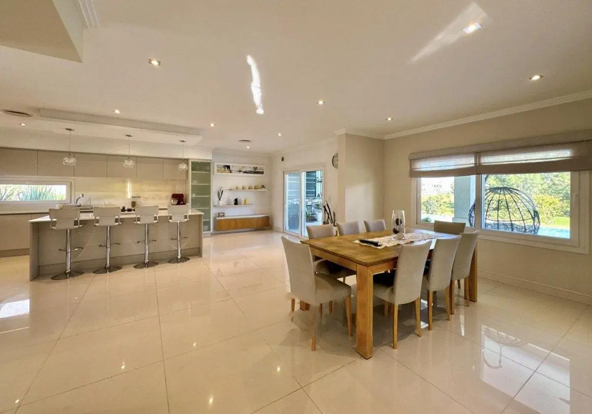 Venta Casa 7 Ambientes en Terravista 3