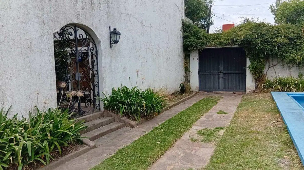 LOTE 1090 M2 VENTA  IDEAL DESARROLLO / INVERSION 3