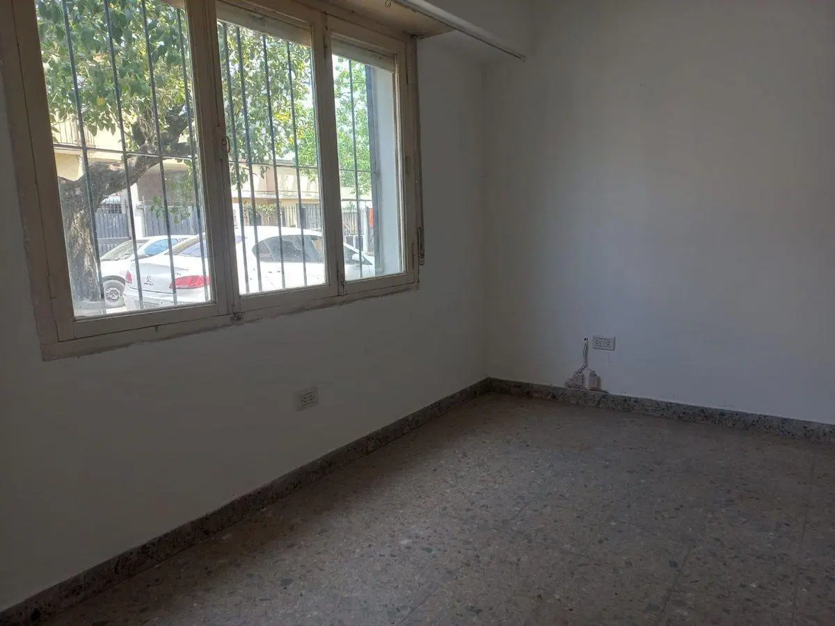 Venta Casa Merlo 4 ambientes 2 baños Apto Crédito! 5