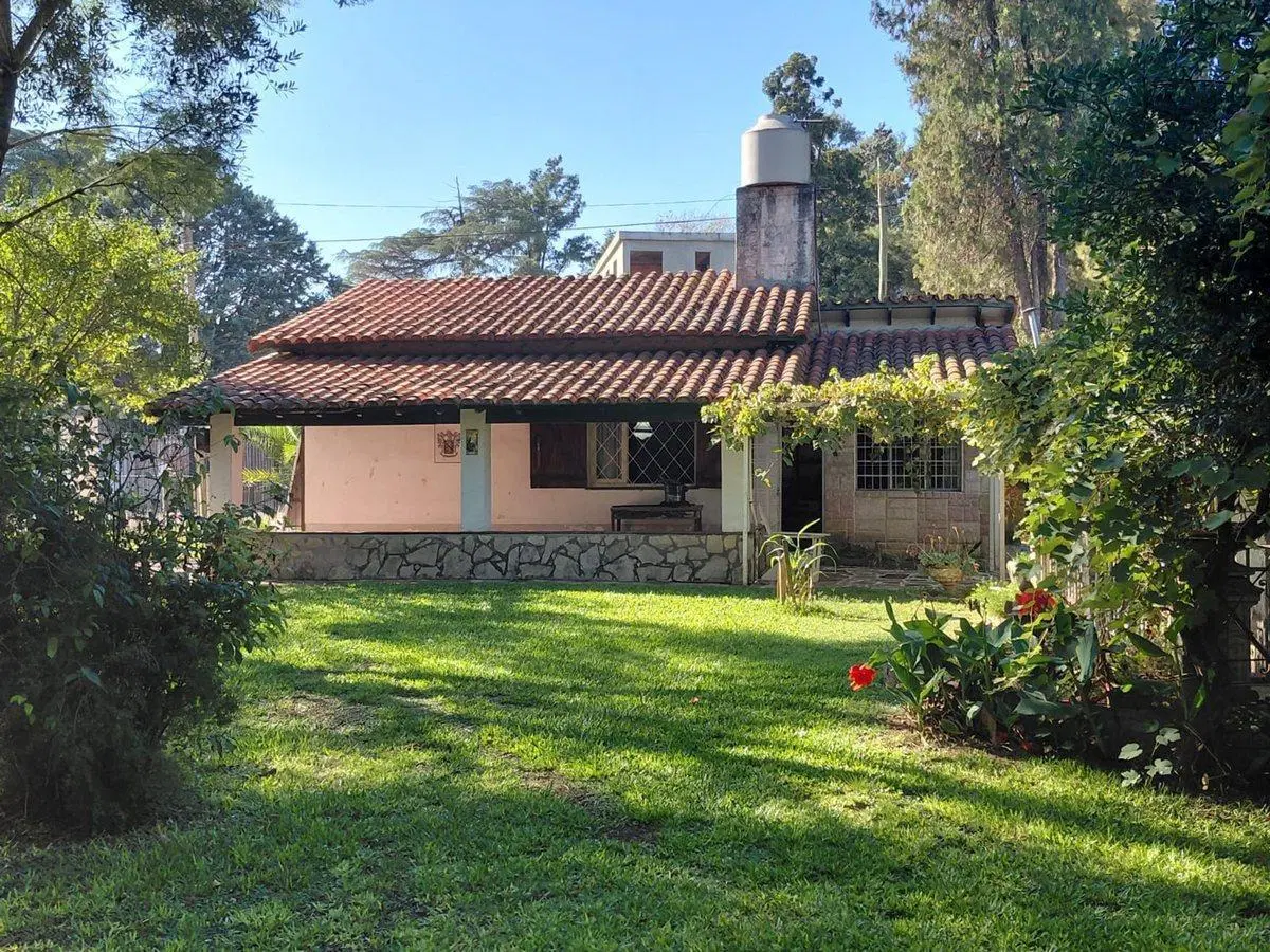 Quinta 6 lotes, 2 casas de 3/4 ambientes c/pileta 5