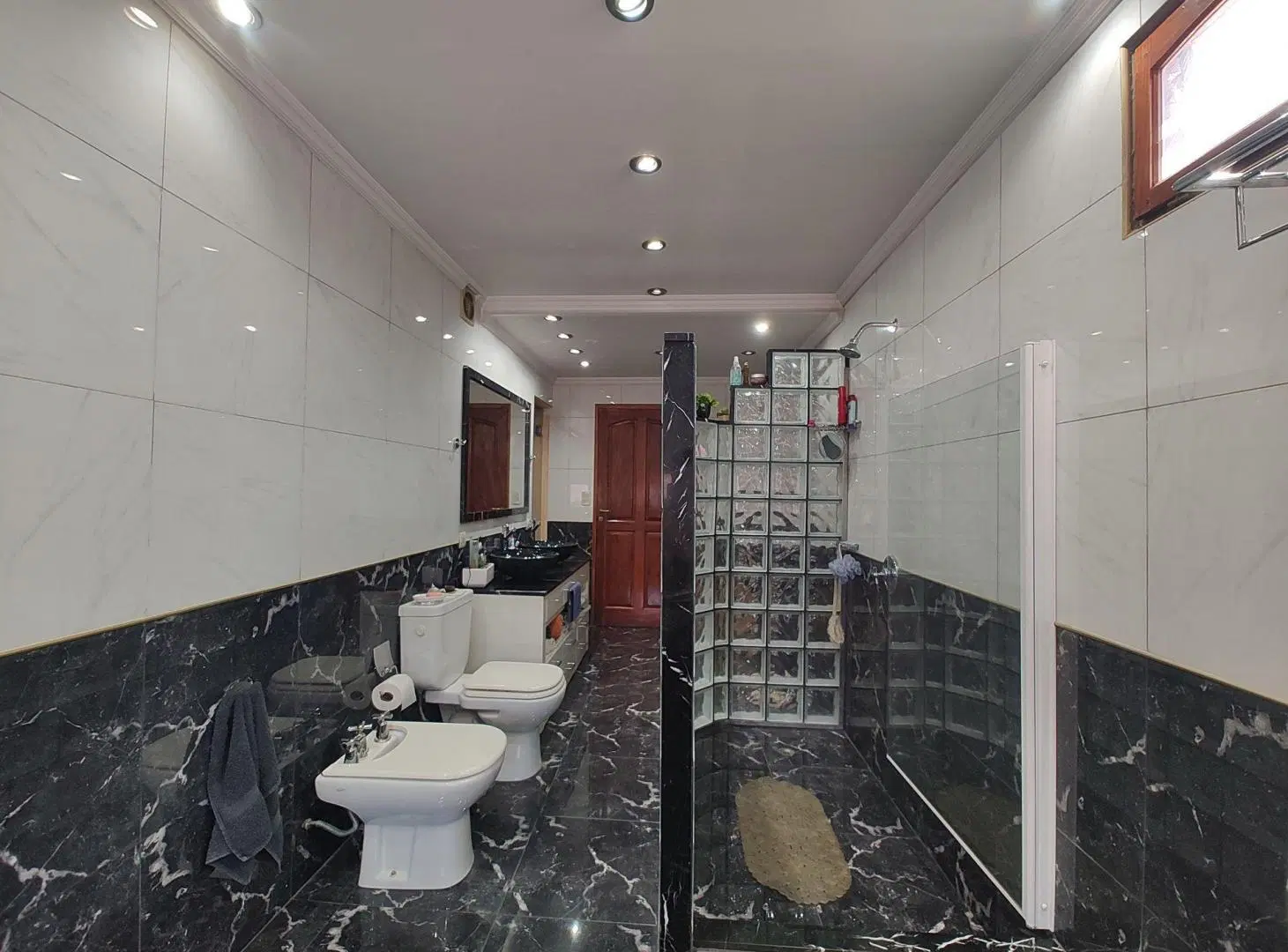 CASA VENTA MORON 4
