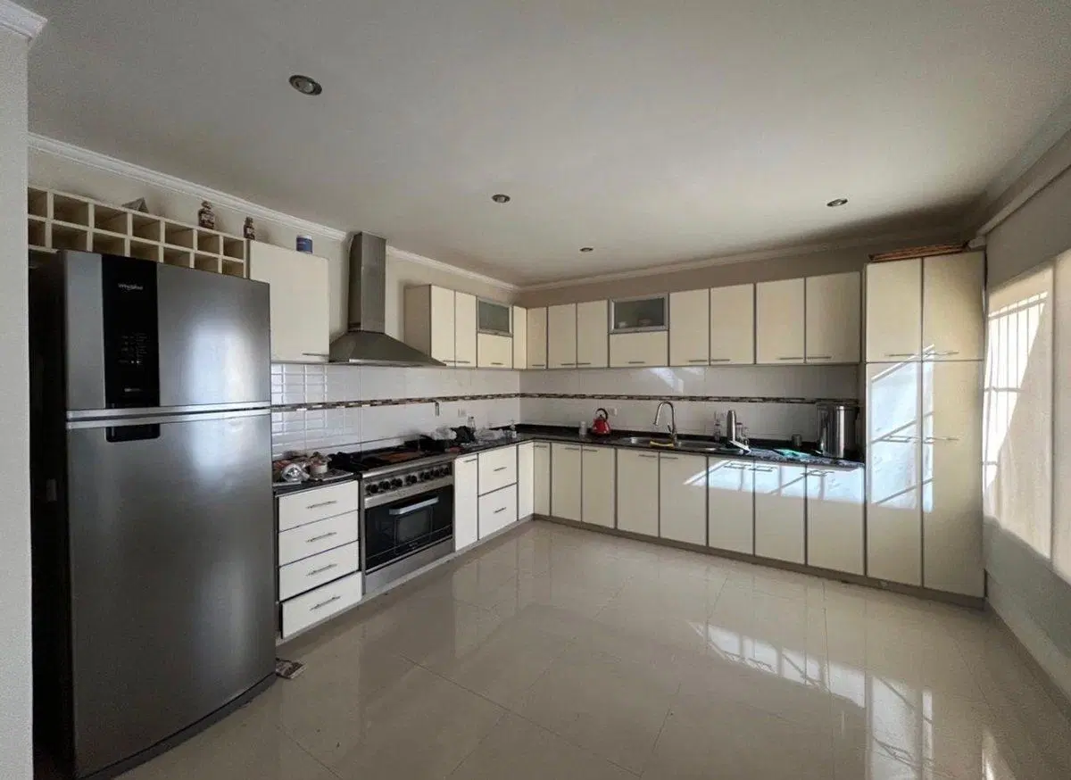 VENTA CASA PASO DEL REY 4