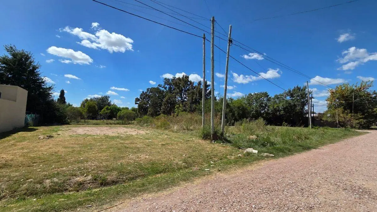 Terreno 300 mt Pueblo Nuevo, Jauregui, Luján Bs As 2