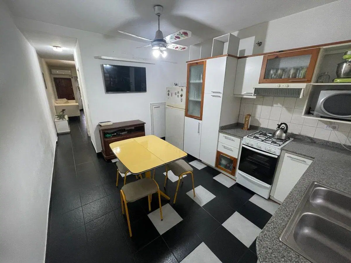 DUPLEX VENTA CASTELAR 8