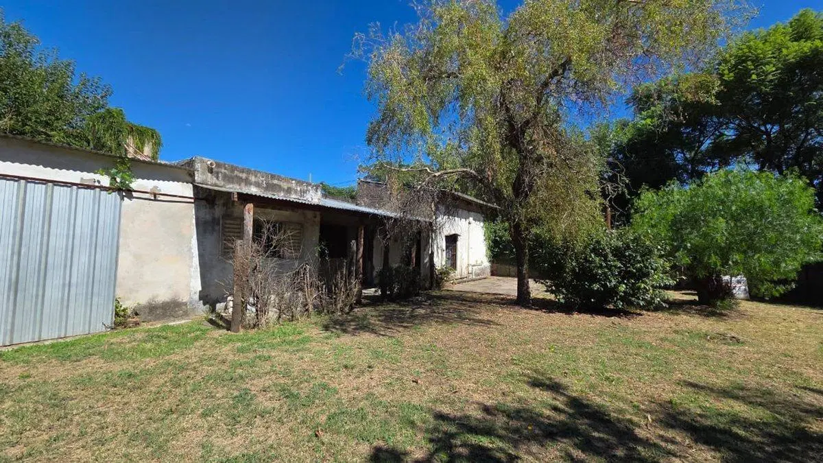 Casa Local Galpón a refaccionar VENTA Luján, Bs As 4