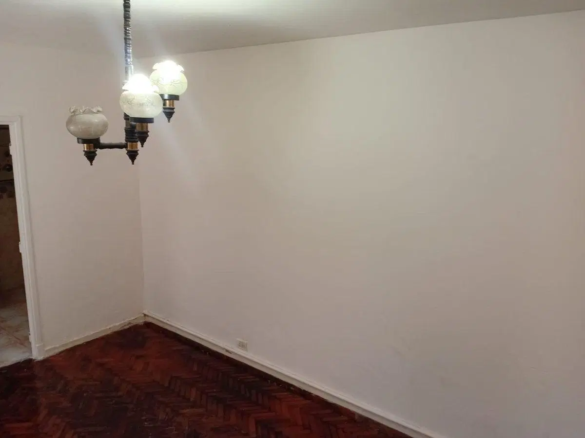 Departamento 2 ambientes en venta en Monserrat 5