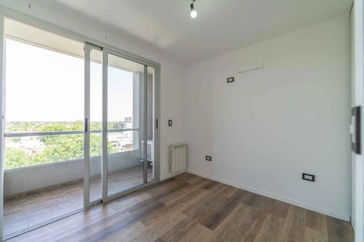VENTA DEPTO 3 AMB 95M2 C/ COCHERA ITUZAINGO NORTE 5