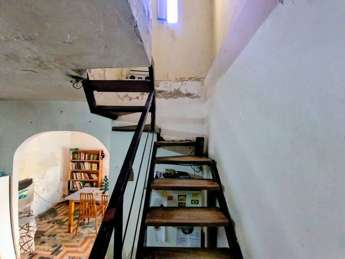 CASA VENTA MERLO A REFACCIONAR APTA CREDITO 4