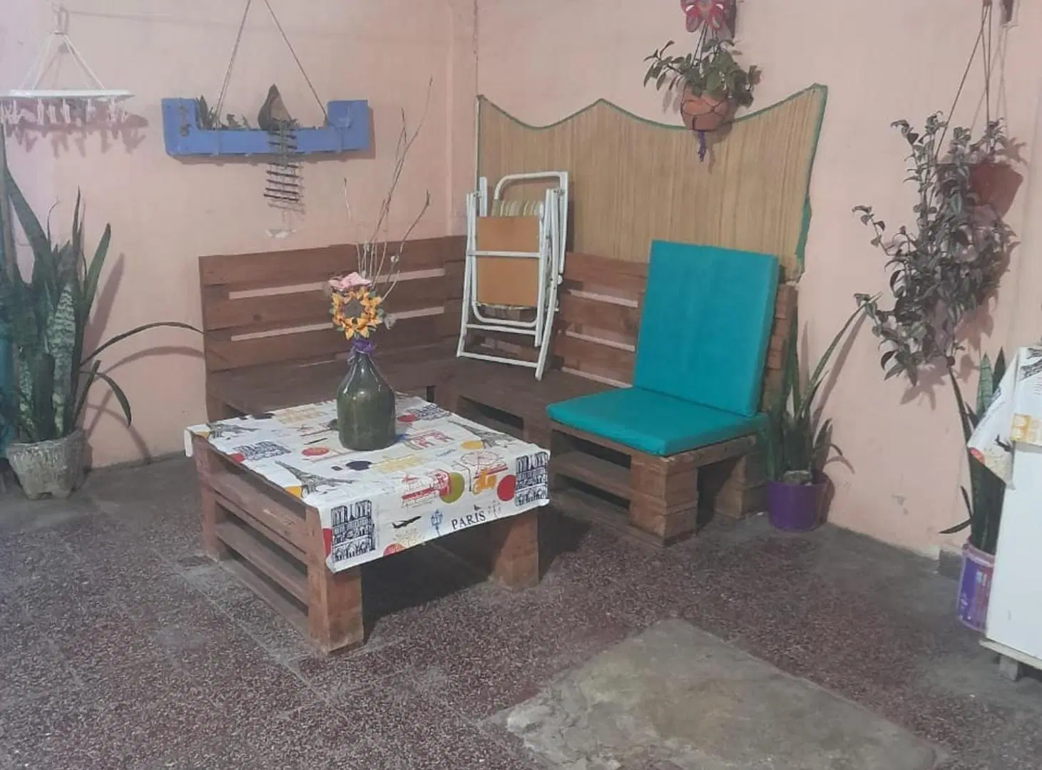 Venta Dos Casas con Local sobre Avenida 3