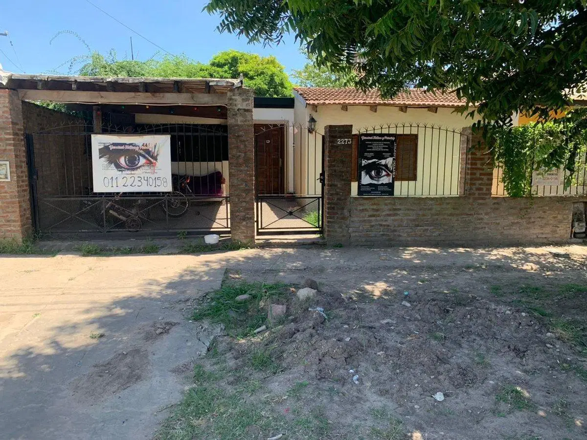 CASA VENTA MARCOS PAZ 2