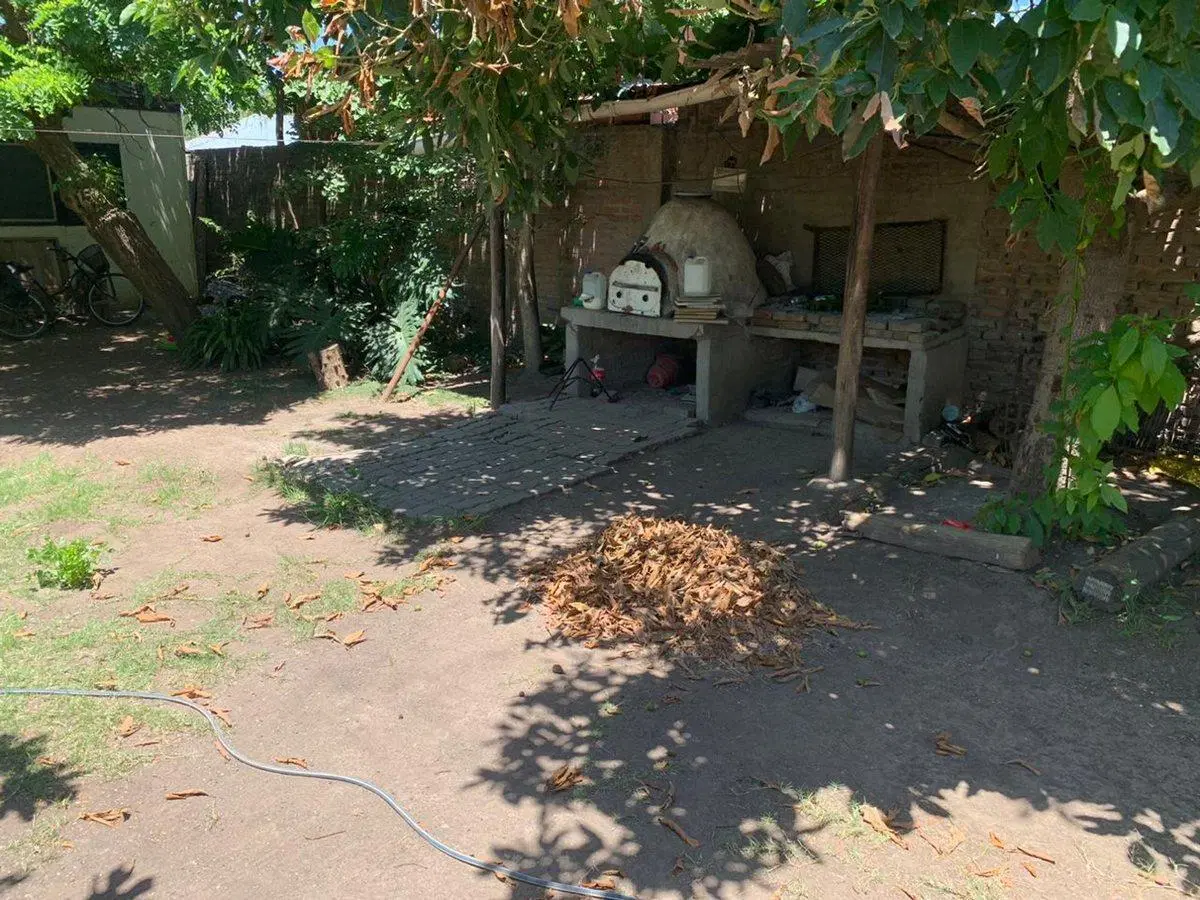 CASA VENTA MARCOS PAZ 5