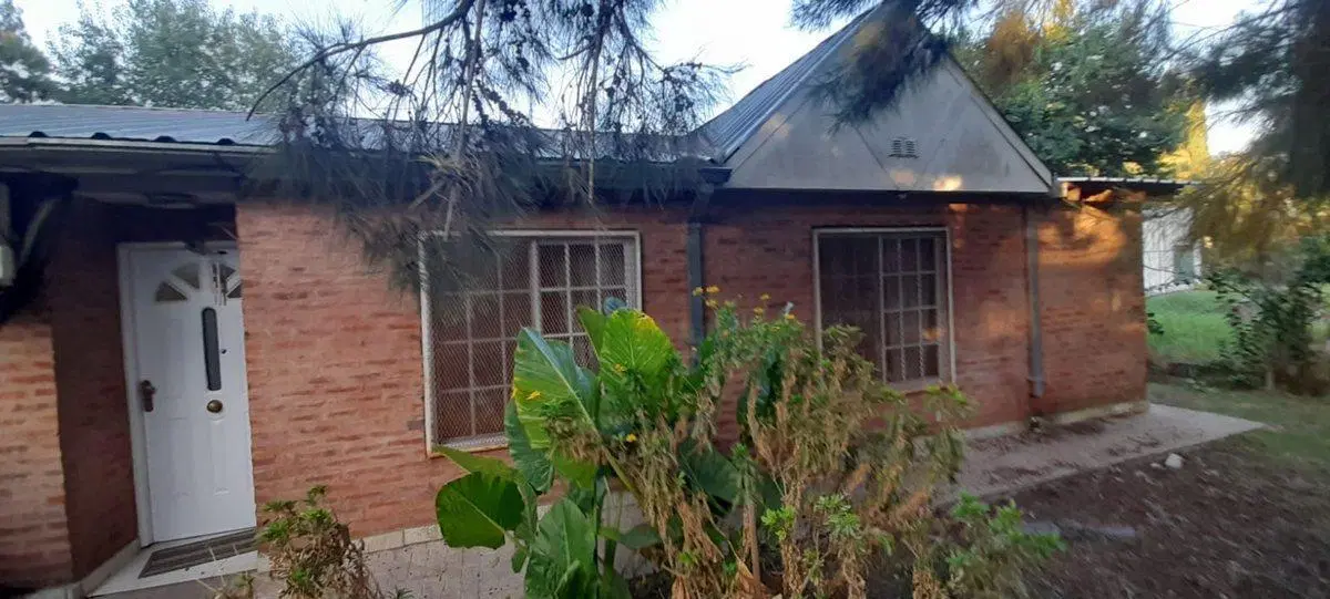 VENTA QUINTA GENERAL RODRIGUEZ 880 M2.  3/4 HAB 4