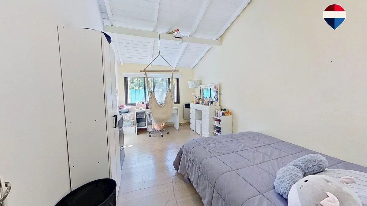 Casa en venta en el corazón de Parque Leloir 8
