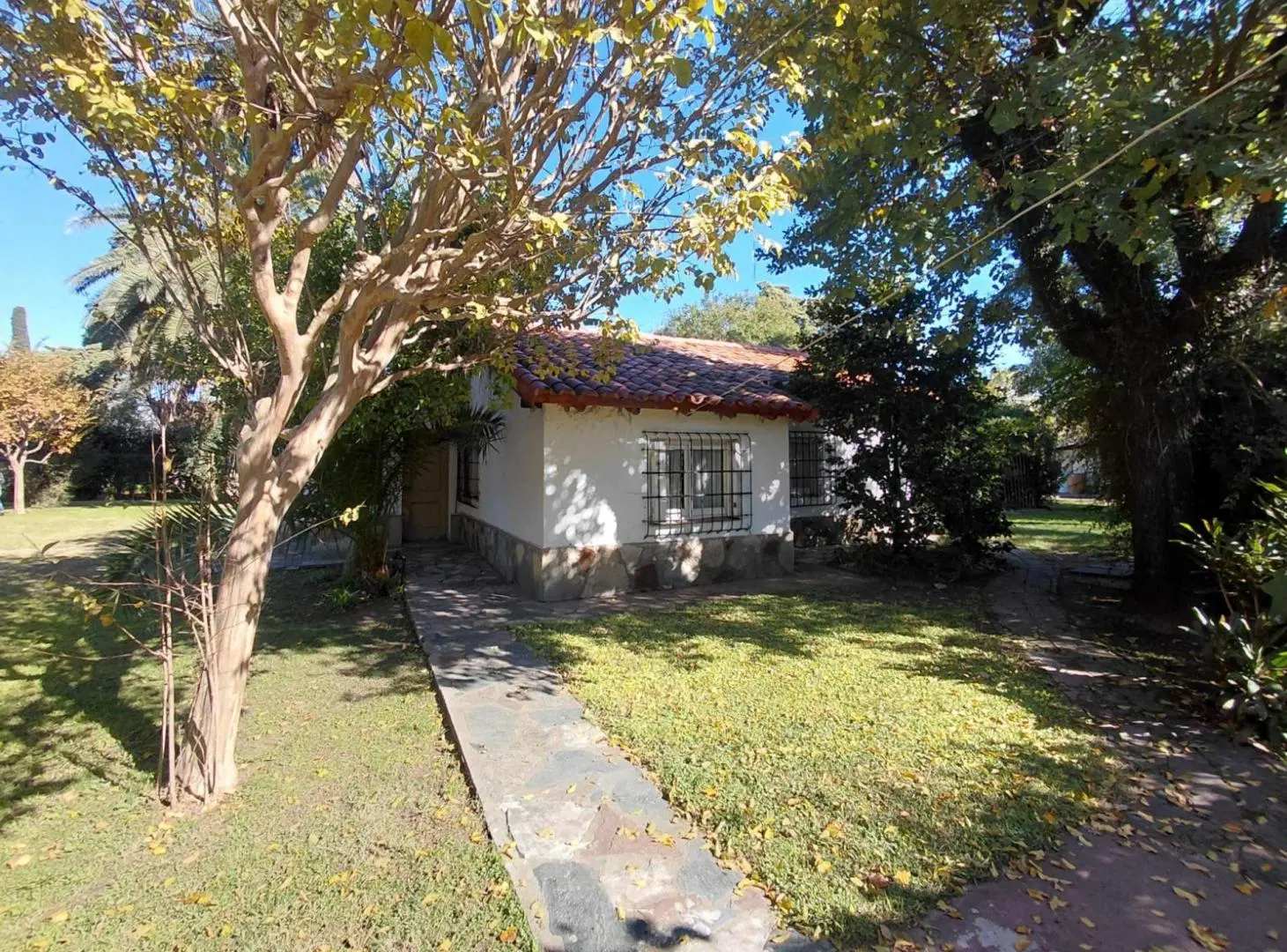 Venta Casaquinta 1.200 m2 Moreno 2