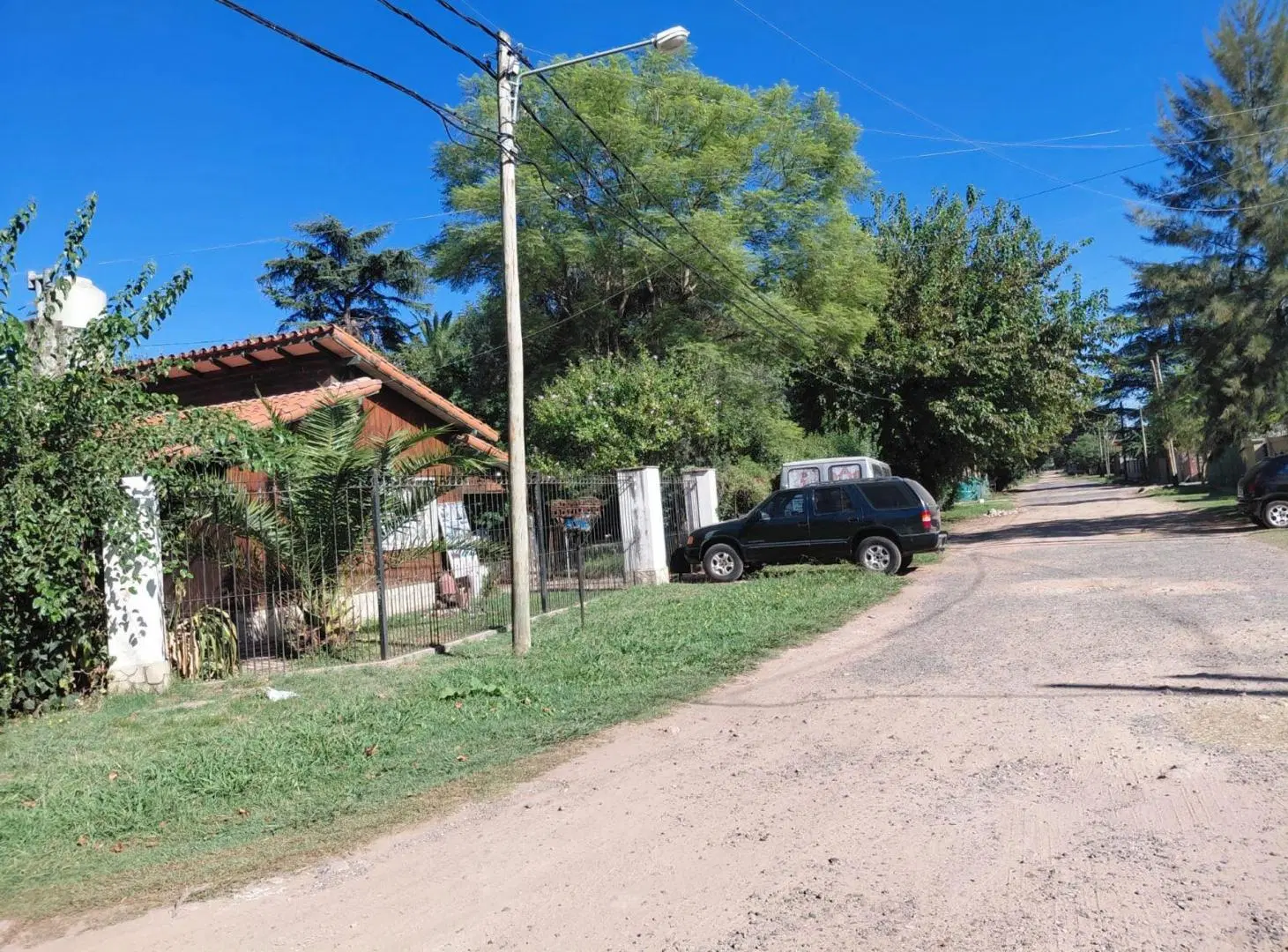 Casaquinta 3 ambientes con Pileta y gran parque 2