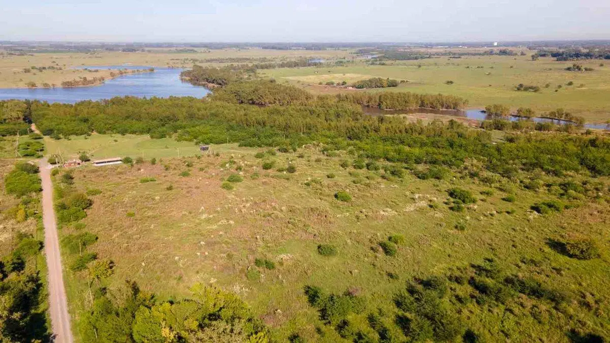 Venta Lote de 4335 m2 en CHACRAS DEL LAGO La Reja 4