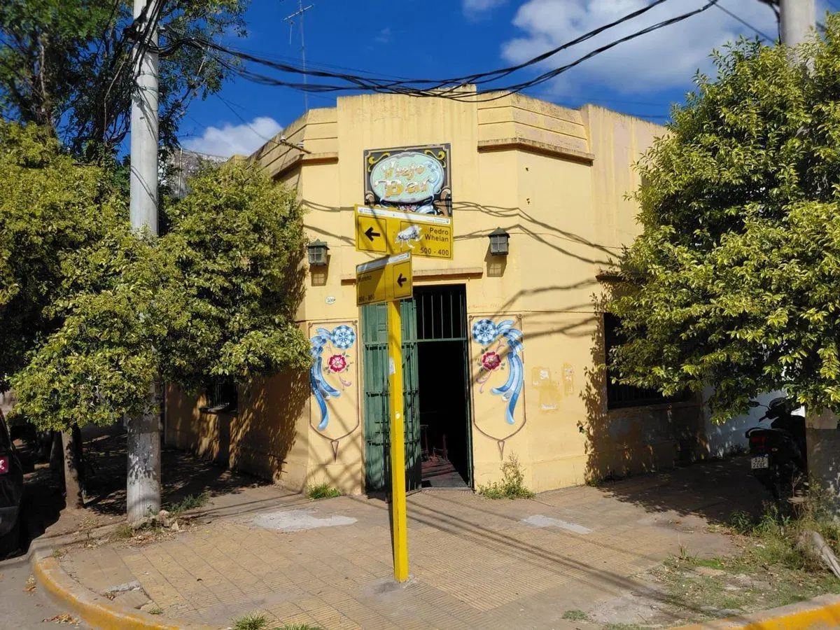 Venta Casa + 2 locales importantes Rodríguez centr 3