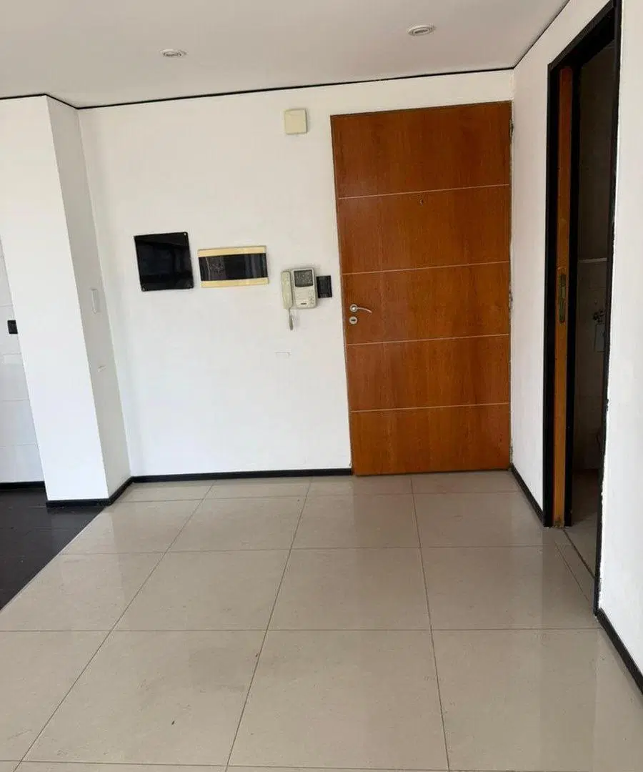 VENTA DEPARTAMENTO CON COCHERA MORENO APTO CREDITO 4