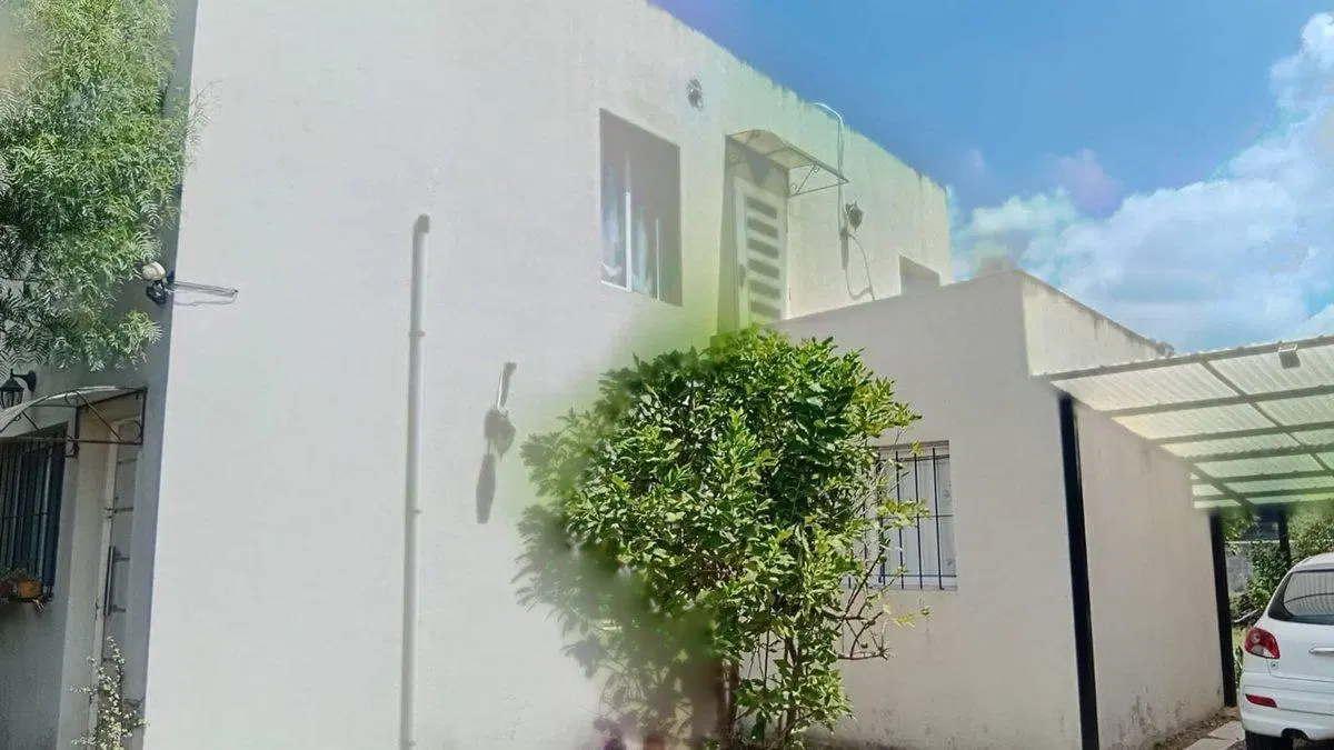 VENTA CASA MODERNA 2 PLANTAS  FRANCISCO ALVAREZ 8