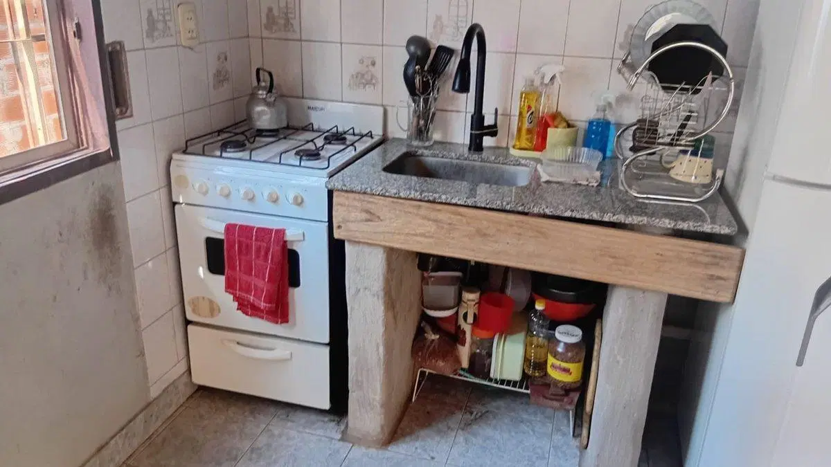 CASA  EN VENTA MORENO - OPORTUNIDAD 5