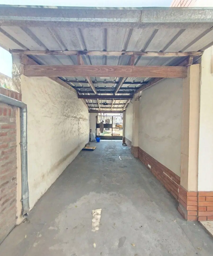 venta casa amplio parque cuatro ambientes moreno 4
