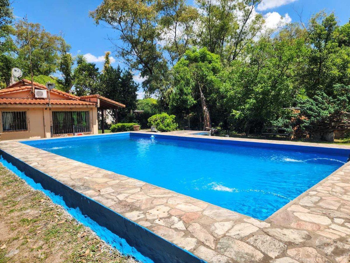 NUEVO PRECIO! VENTA CASAQUINTA PILETA LA REJA