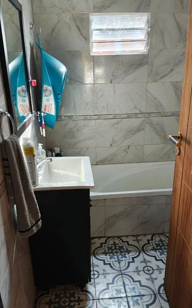 Venta Casa en General Rodriguez con lote de 1000M2 3