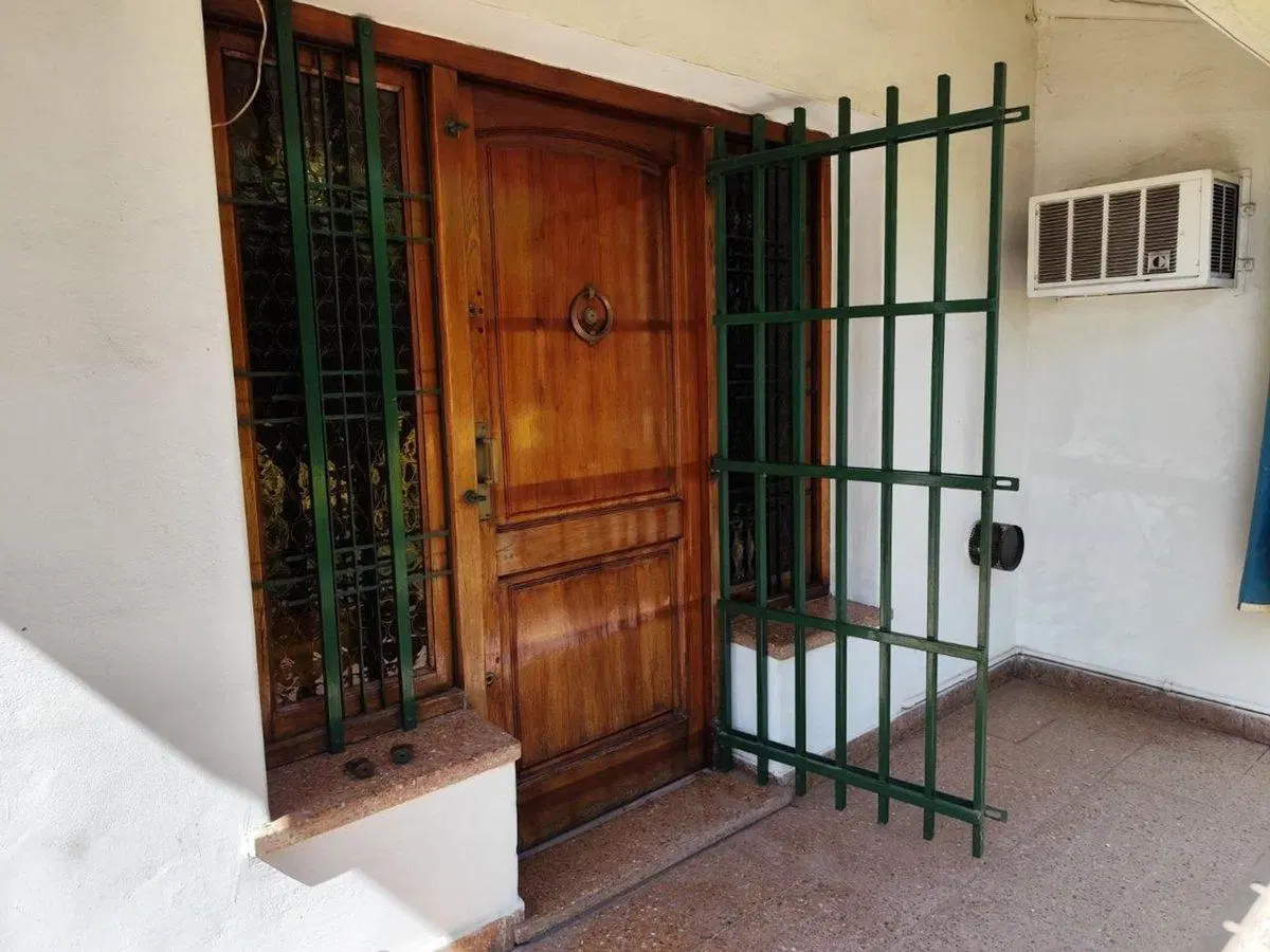 VENTA CASA DE 3 AMBIENTES PASO DEL REY APTO CREDIT 1