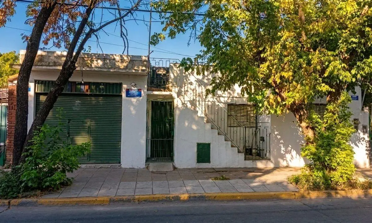 VENTA PH 2 AMB + LOCAL EN MORENO ZONA RESIDENCIAL 1