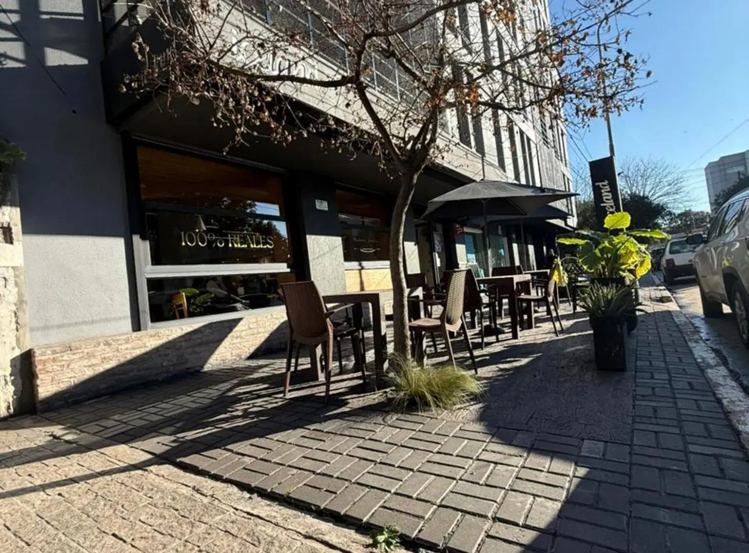 VENTA DE LOCAL MORENO CENTRO INTENDENTE BOSSI 146 1