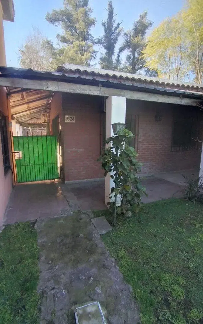 CASA EN VENTA EN ITUZAINGO 3