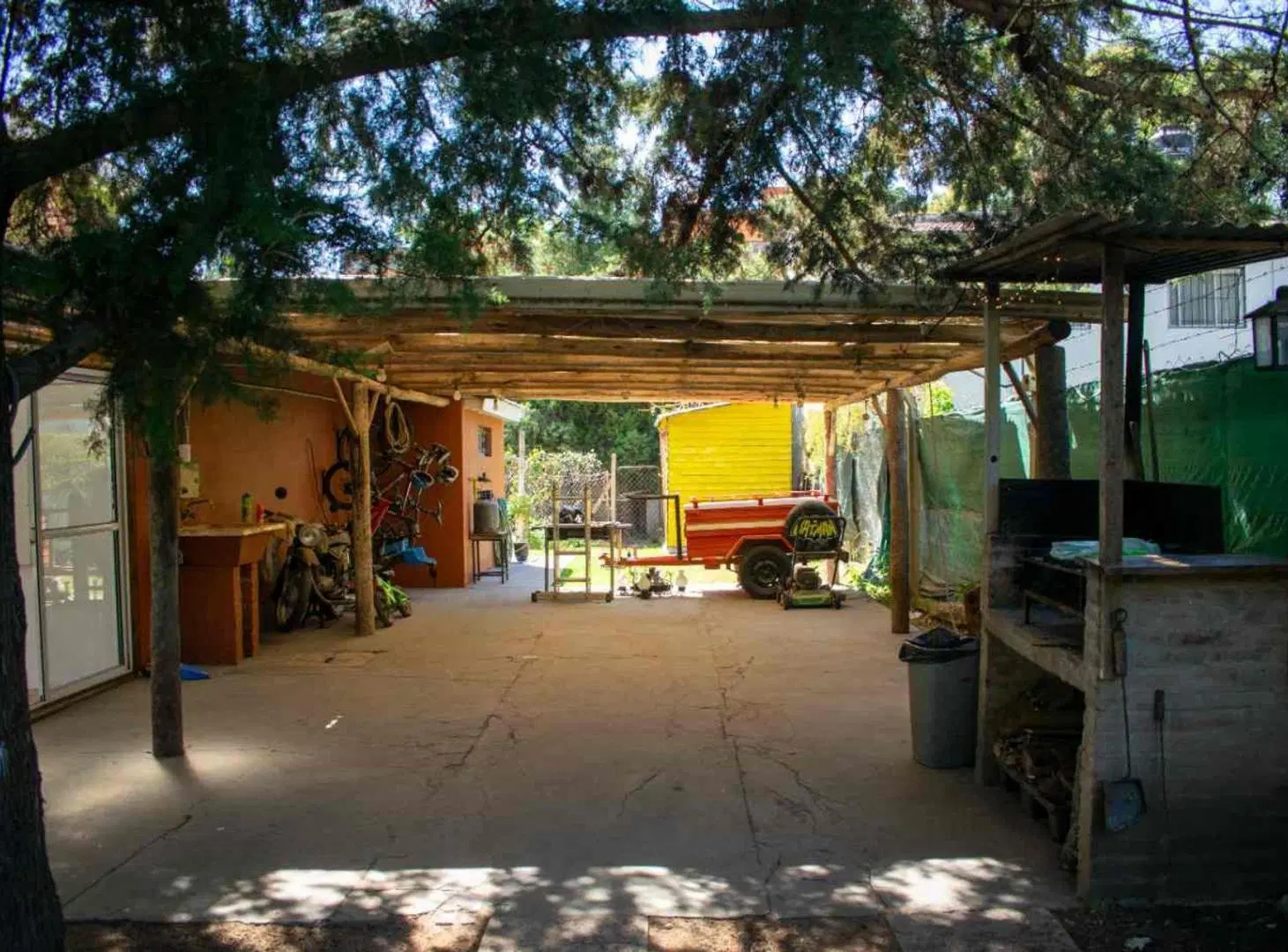 Casa en venta La Reja Moreno 1