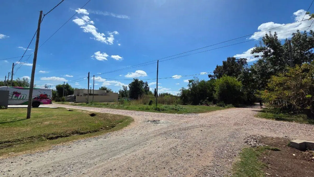 Terreno 300 mt Pueblo Nuevo, Jauregui, Luján Bs As 4