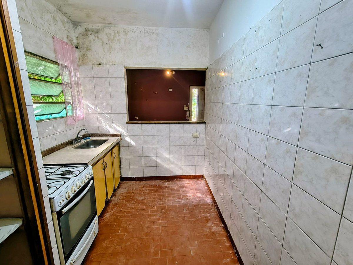 Foto de CASA VENTA LA REJA A REFACCIONAR (2 CASAS), imagen 3