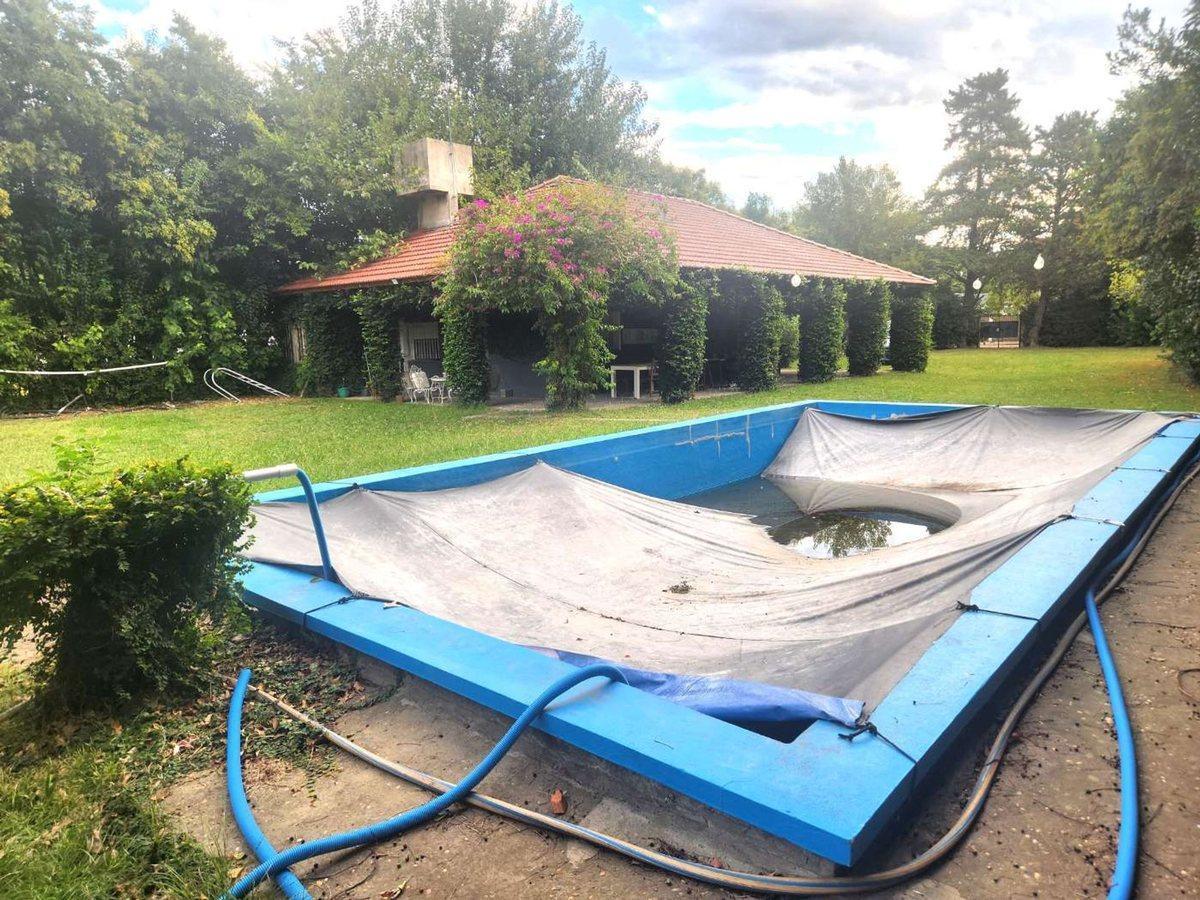 Foto de VENTA CASAQUINTA PILETA MORENO, imagen 1