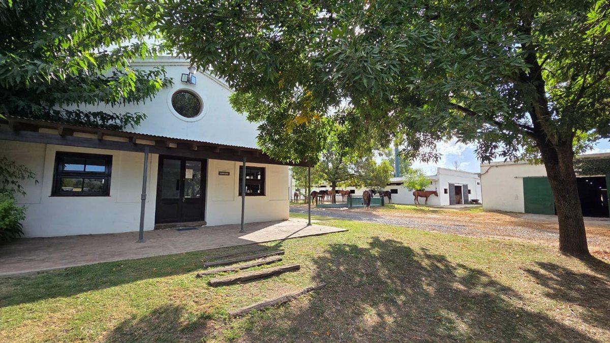 Foto de VENTA DORMI Club de Campo Santa Catalina, en Luján, imagen 2