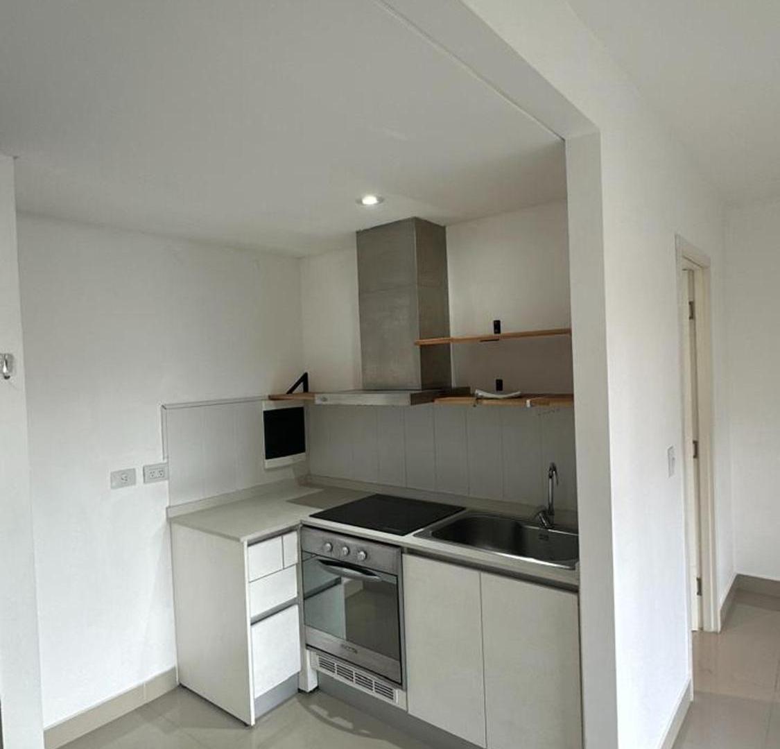 Foto de Departamento en alquiler Haedo, Moron, imagen 5